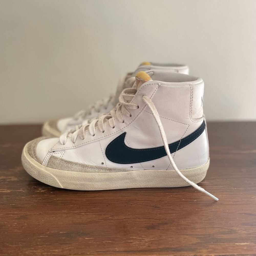 Women’s Nike Blazer Mid ‘77